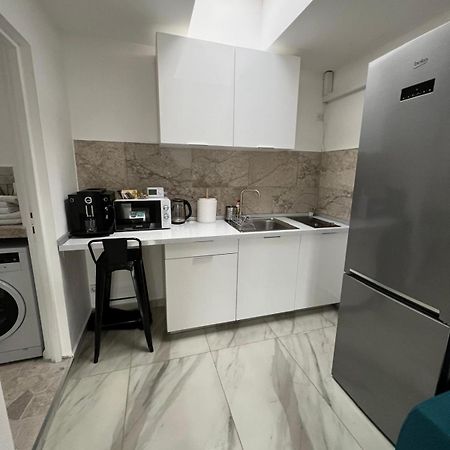Luxus Cluj Airport Apartments Exterior foto